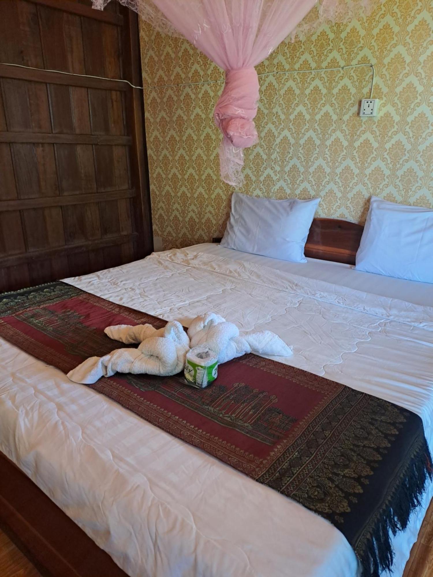 Riverside Bungalow Ban Dondét المظهر الخارجي الصورة