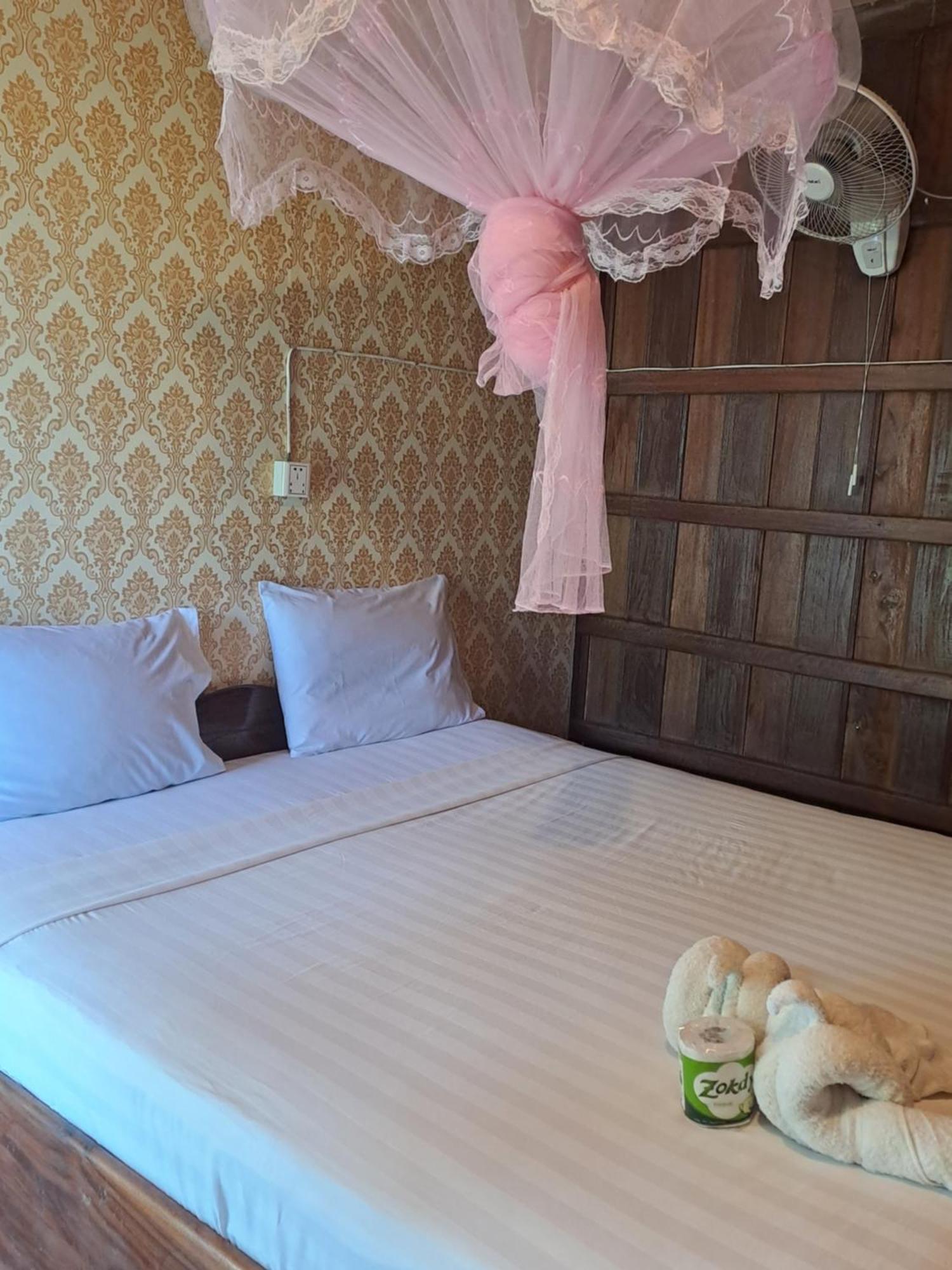 Riverside Bungalow Ban Dondét الغرفة الصورة